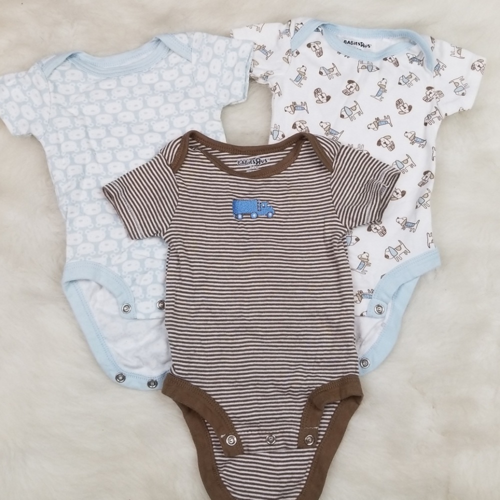 Babies R us 0-3 month bundle